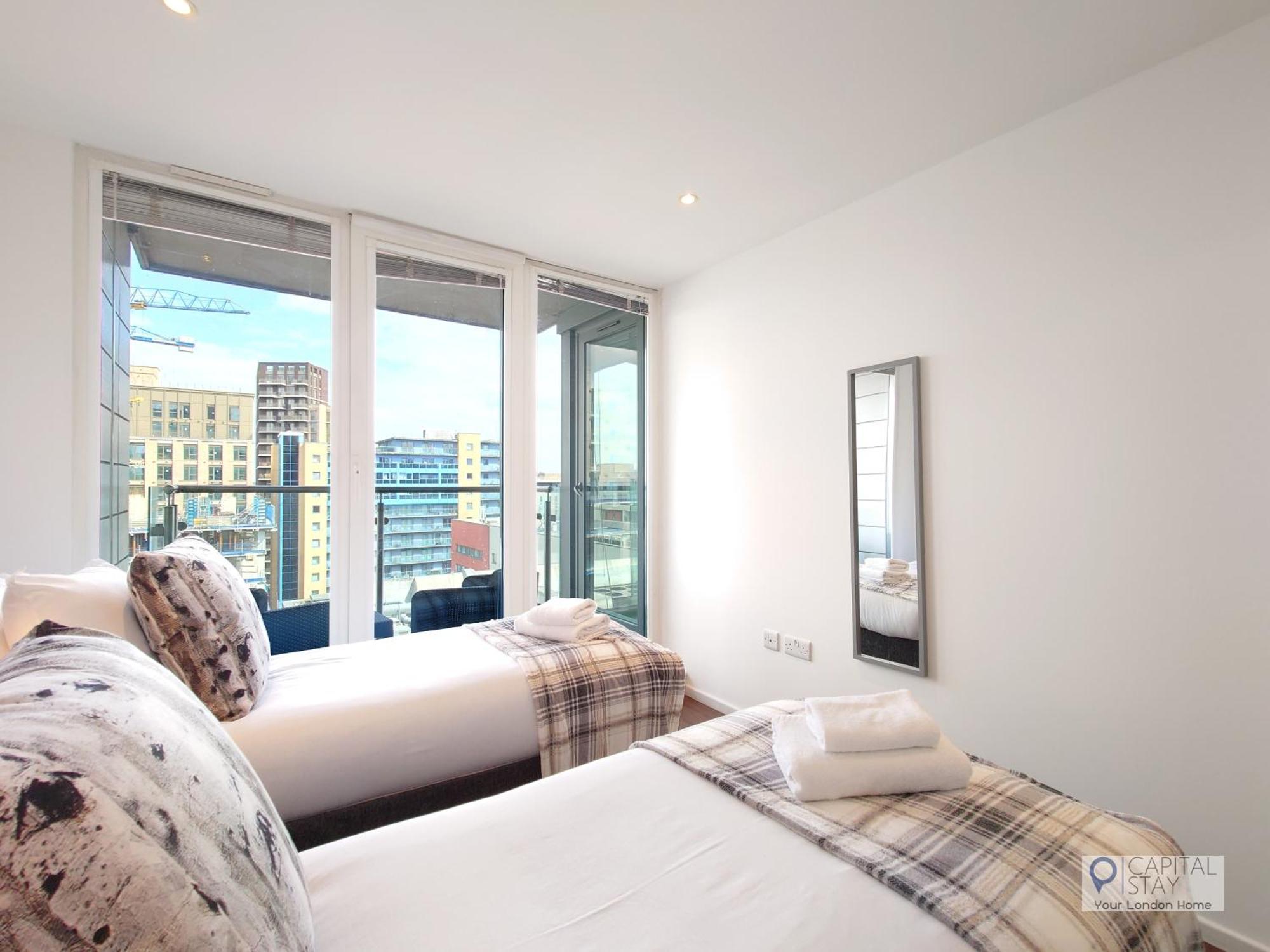 Deluxe Two Bed Apartment By London Excel & O2 Dış mekan fotoğraf